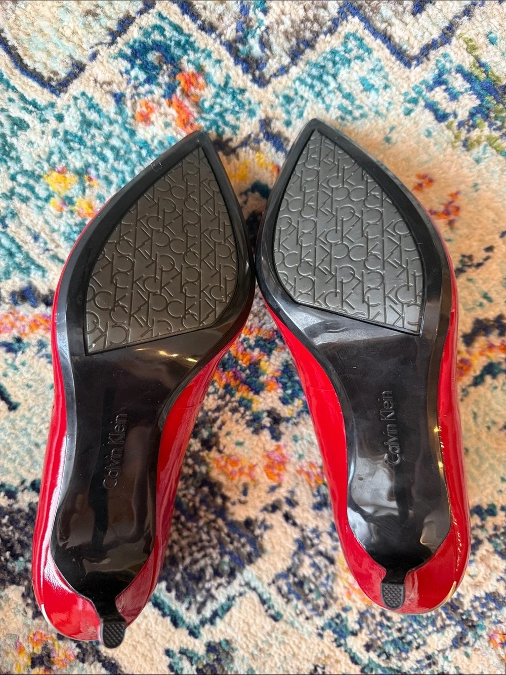 CALVIN KLEIN Gayle Pump Patent Red